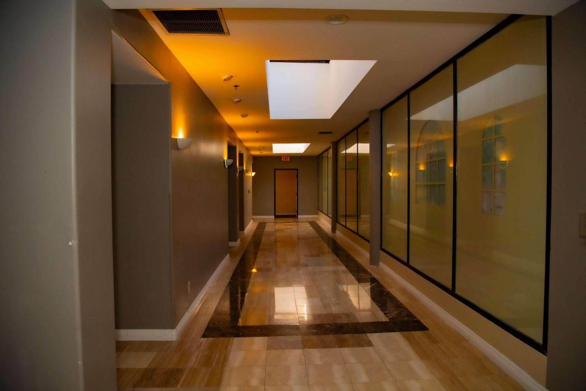 Ramada Plaza By Wyndham Garden Grove/Anaheim South Ξενοδοχείο Εξωτερικό φωτογραφία